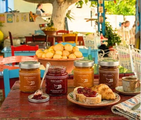 Table confiture_6a904d2247bd4.jpg